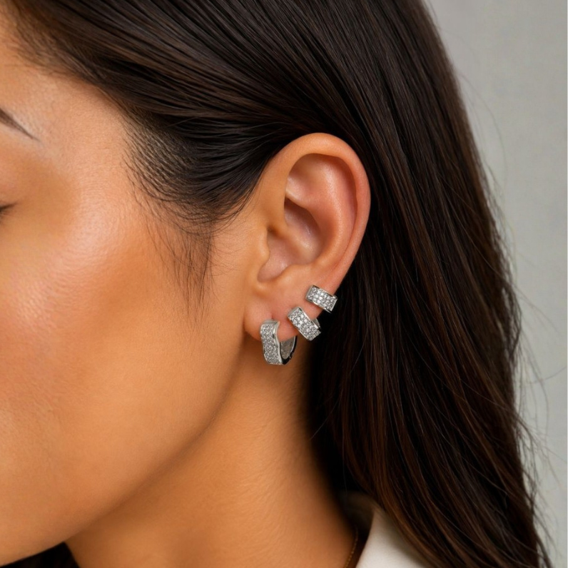 Trio de Brinco Folheado a Ouro 18k e Prata Coração Com Zirconia