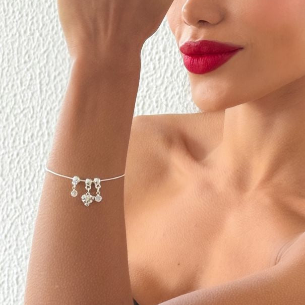 Pulseira com Pingente Coração Martelado e Cristal - Folheados a Prata925
